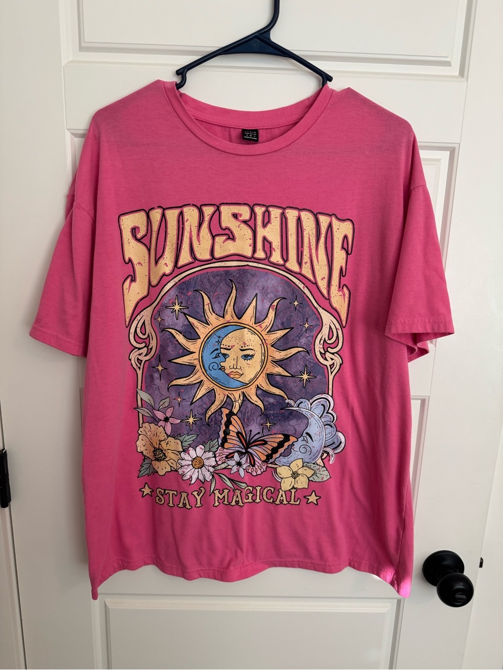 SHEIN Pink 'Sunshine Stay Magical' Graphic Tee